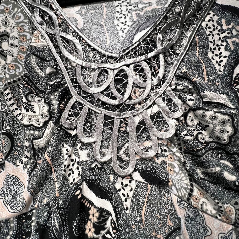 World Unity Sleeveless Paisley Maxi Dress Embroidery Gray Green Flowy Gypsy - Picture 4 of 12